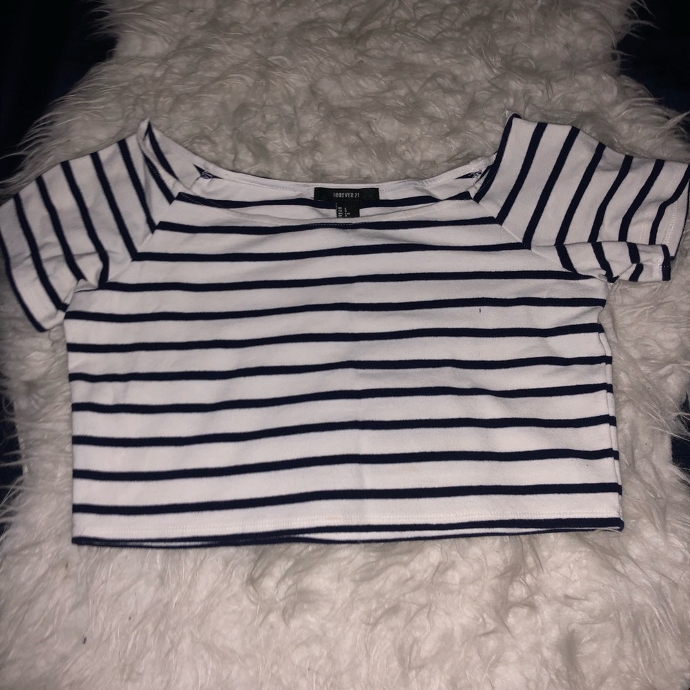 Stripped Crop Top